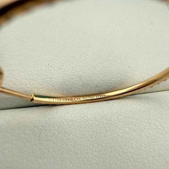 Tiffany & Co.18k Large Diamond Metro Hoop Earrings in Rose Gold - Picture 5 of 9